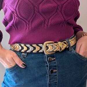 Vintage Regina Romantica Leather Belt w Two-Toned Metal Plates, Small